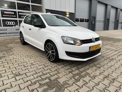 Volkswagen Polo - 1.2 R Line 5 Deurs Parkeersensoren CarPlay Velgen