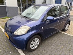 Daihatsu Sirion 2 - 1.3-16V VOL Automaat Airco Carplay Navi BT