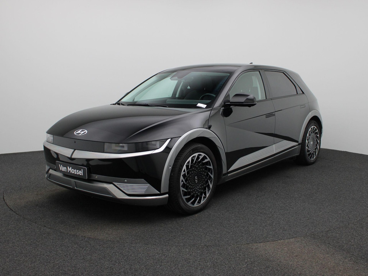 Hyundai IONIQ 5 - 58kWh | SOH 100% | PANORAMADAK | 360 CAMERA | BOSE | ELEKTRISCHE KOFFERKLEP | LEDER | APPL - AutoWereld.nl