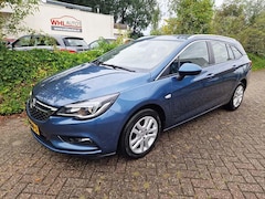 Opel Astra Sports Tourer - 1.0 Business+