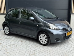 Toyota Aygo - 1.0-12V Comfort AUTOMAAT, Airco, CarPlay etc