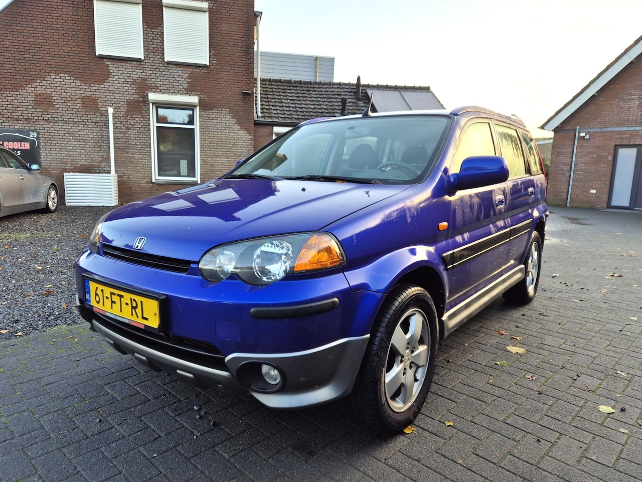 Honda HR-V - 1.6i 4WD CVT Automaat Airco Apk 12-10-2027 - AutoWereld.nl
