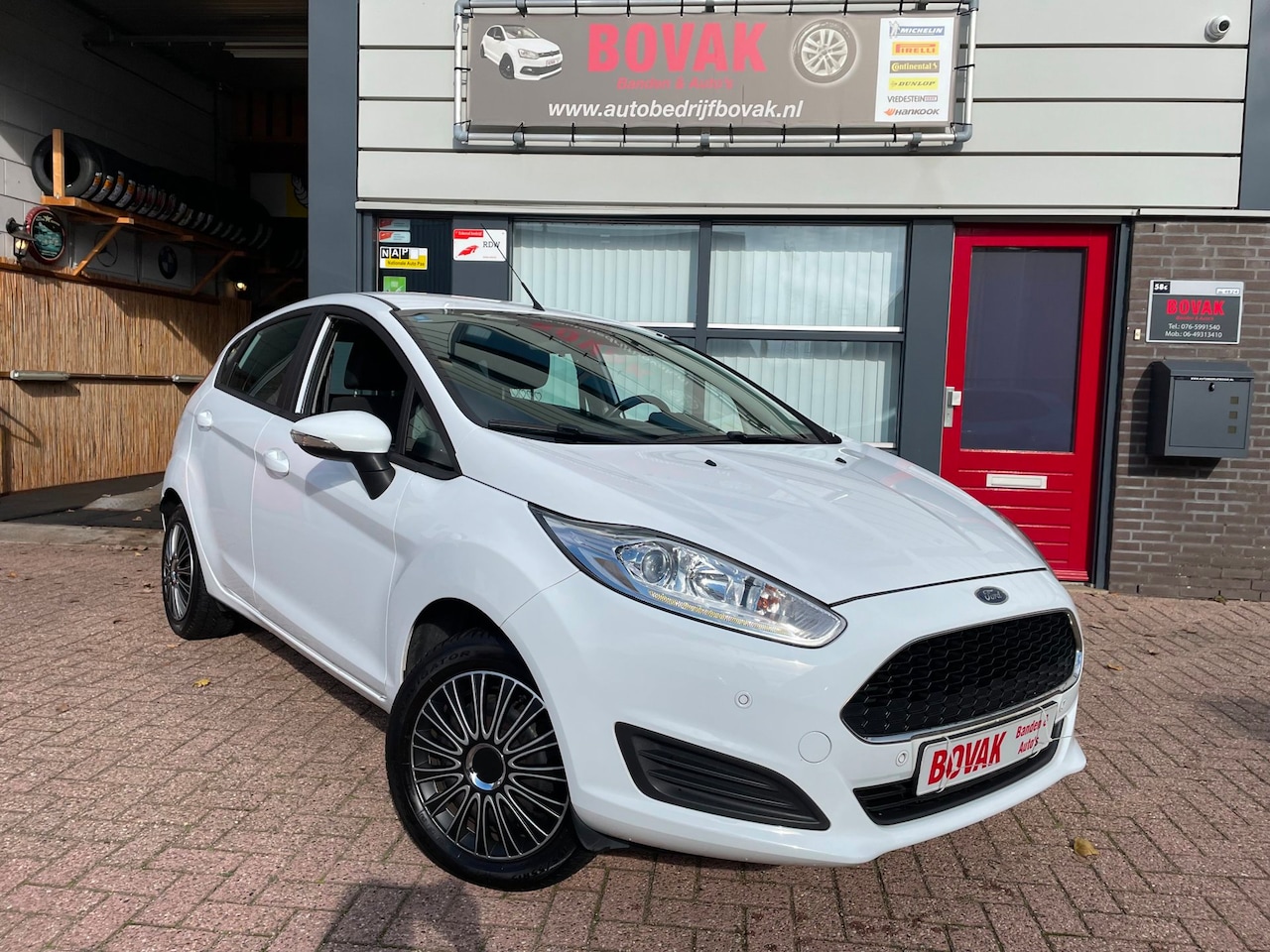 Ford Fiesta - 1.0i 12v Style Ultimate White Edition 5 deurs - AutoWereld.nl