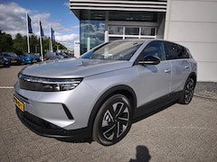 Opel Grandland - 1.2 Turbo Hybrid Edition Panorama dak | Stoel verwarming | Parkeer camera | Cruise control