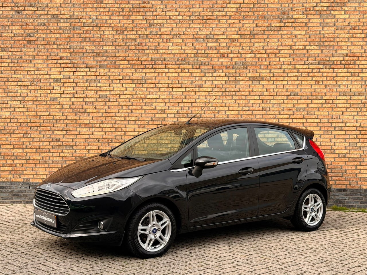 Ford Fiesta - 1.0 EcoBoost Titanium 125 Pk Airco Led Sfeerverl - AutoWereld.nl