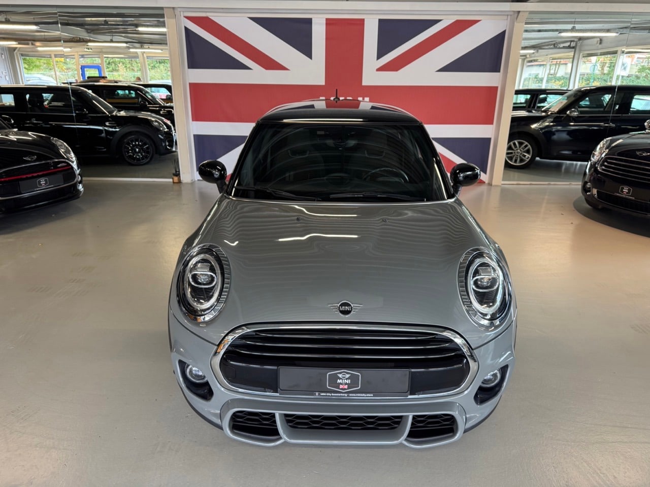 MINI 3-Deurs - 1.5 Cooper - AutoWereld.nl