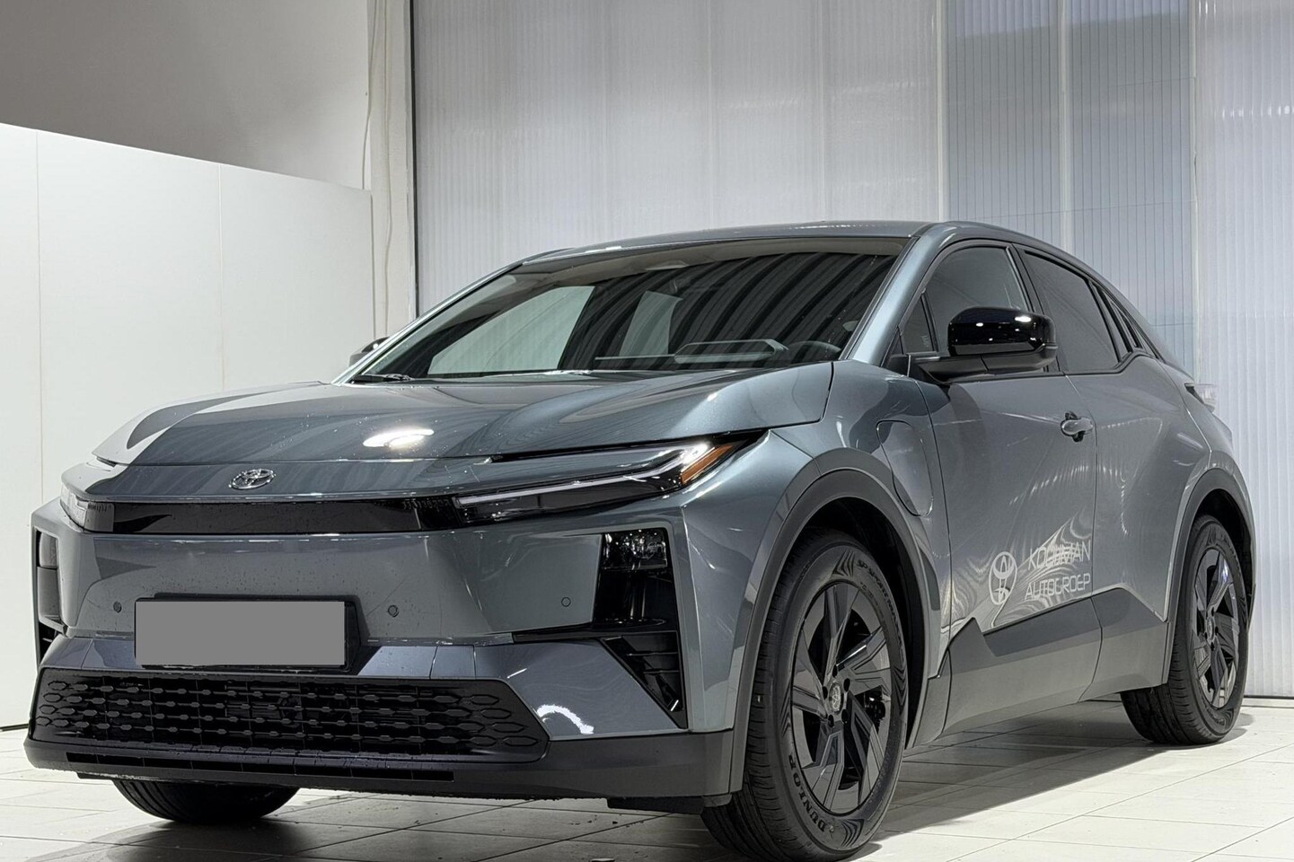 Toyota C-HR - First Edition 77 kWh / Direct leverbaar! / Nu €3.000 inruilpremie! - AutoWereld.nl