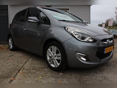 Hyundai ix20 - 1.6i i-Vision Automaat, 5-deurs, 97dkm, boekjes, 2x sleutel, nap, trekhaak, airco, all-sea