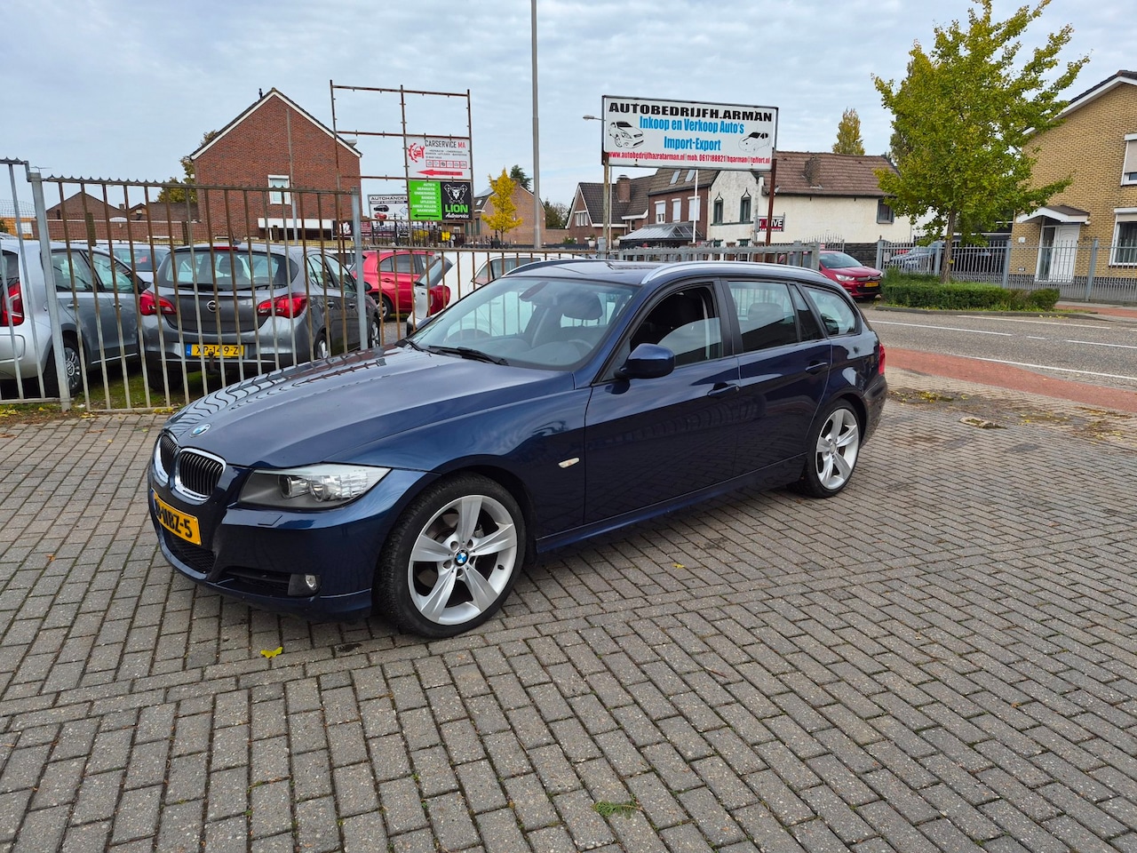 BMW 3-serie Touring - 318i Business Line 318i Business Line - AutoWereld.nl