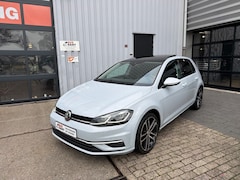 Volkswagen Golf - 1.5 TSI Highline Business R