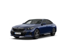BMW 5-serie - Sedan 530e M Sport Edition | M Sportpakket Pro | Innovation Pack | Travel Pack | Comfort P