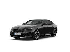 BMW 5-serie - Sedan 530e M Sport Edition | M Sportpakket Pro | Innovation Pack | Travel Pack | Comfort P