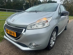 Peugeot 208 - 1.2 VTi Envy navigatie|climate control|cruise control|half leder