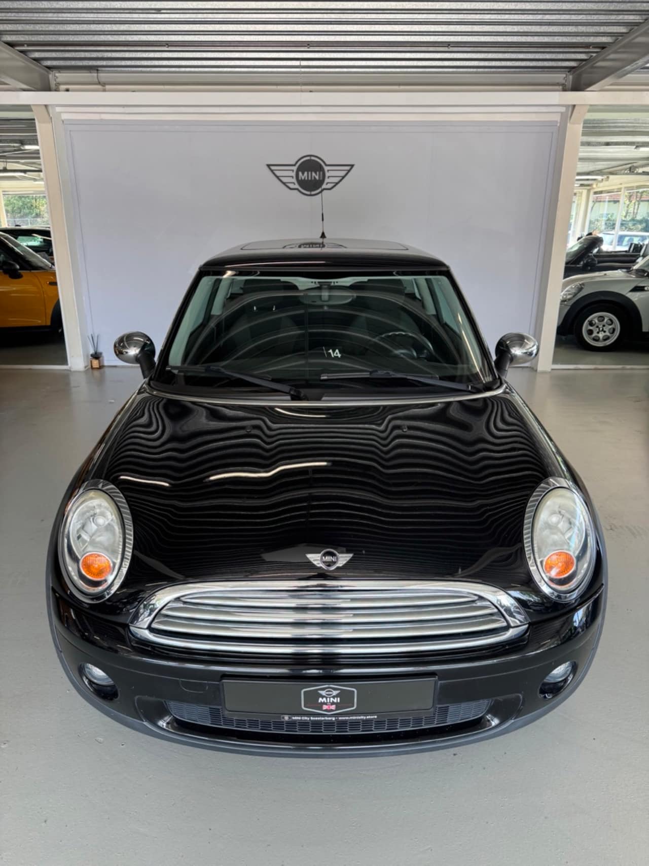 MINI 3-Deurs - 1.6 One MINIMALIST Business Line - AutoWereld.nl
