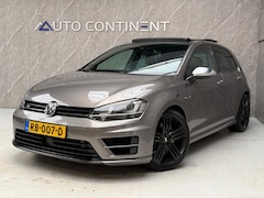 Volkswagen Golf - 2.0 TSI R 4Motion 301 PK DSG / Panorama