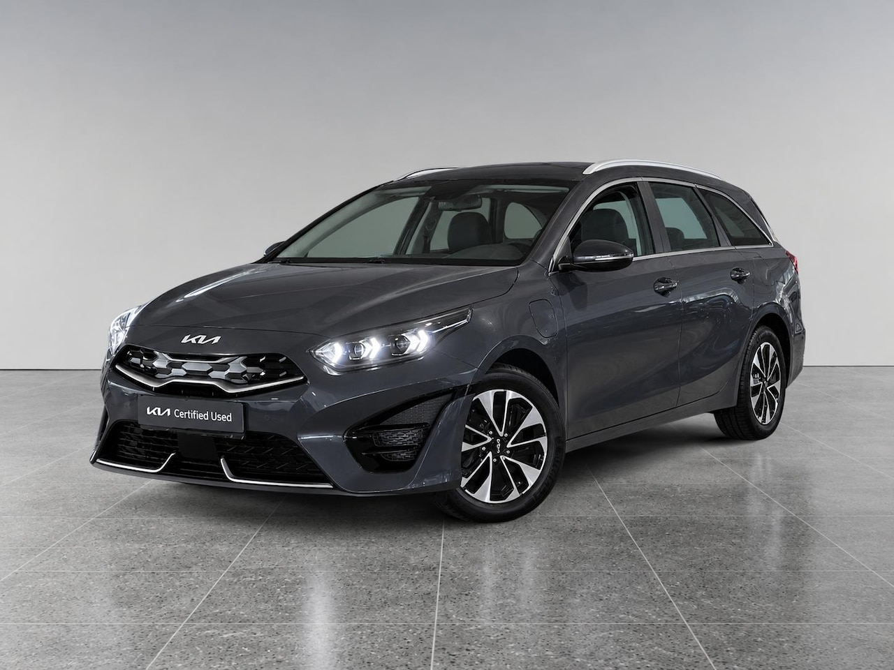 Kia Cee'd Sportswagon - Ceed SW DynamicPlusLine 1.6 GDI PHEV 140pk | DODEHOEKBEW. | FULL LED | CAMERA | KEYLESS | - AutoWereld.nl