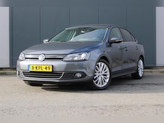 Volkswagen Jetta - 1.4 TSI Hybrid Highline Automaat, Storing, Rijdt op Benzine, Parkeersensoren, Cruise Contr