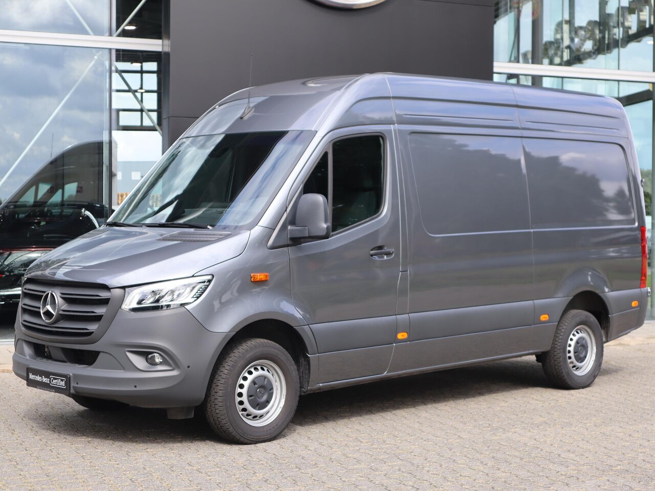 Mercedes-Benz Sprinter - 317 CDI L2H2 LED METALLIC - AutoWereld.nl
