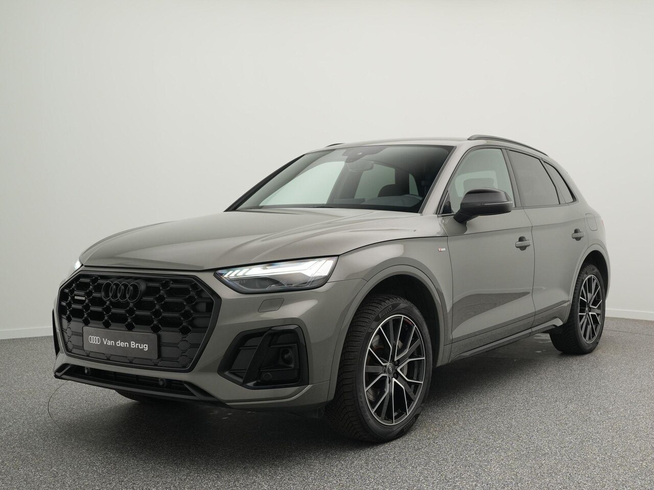 Audi Q5 - 50 TFSI e 299 PK S edition quattro Competition | Matrix LED | Achteruitrijcamera | Side As - AutoWereld.nl