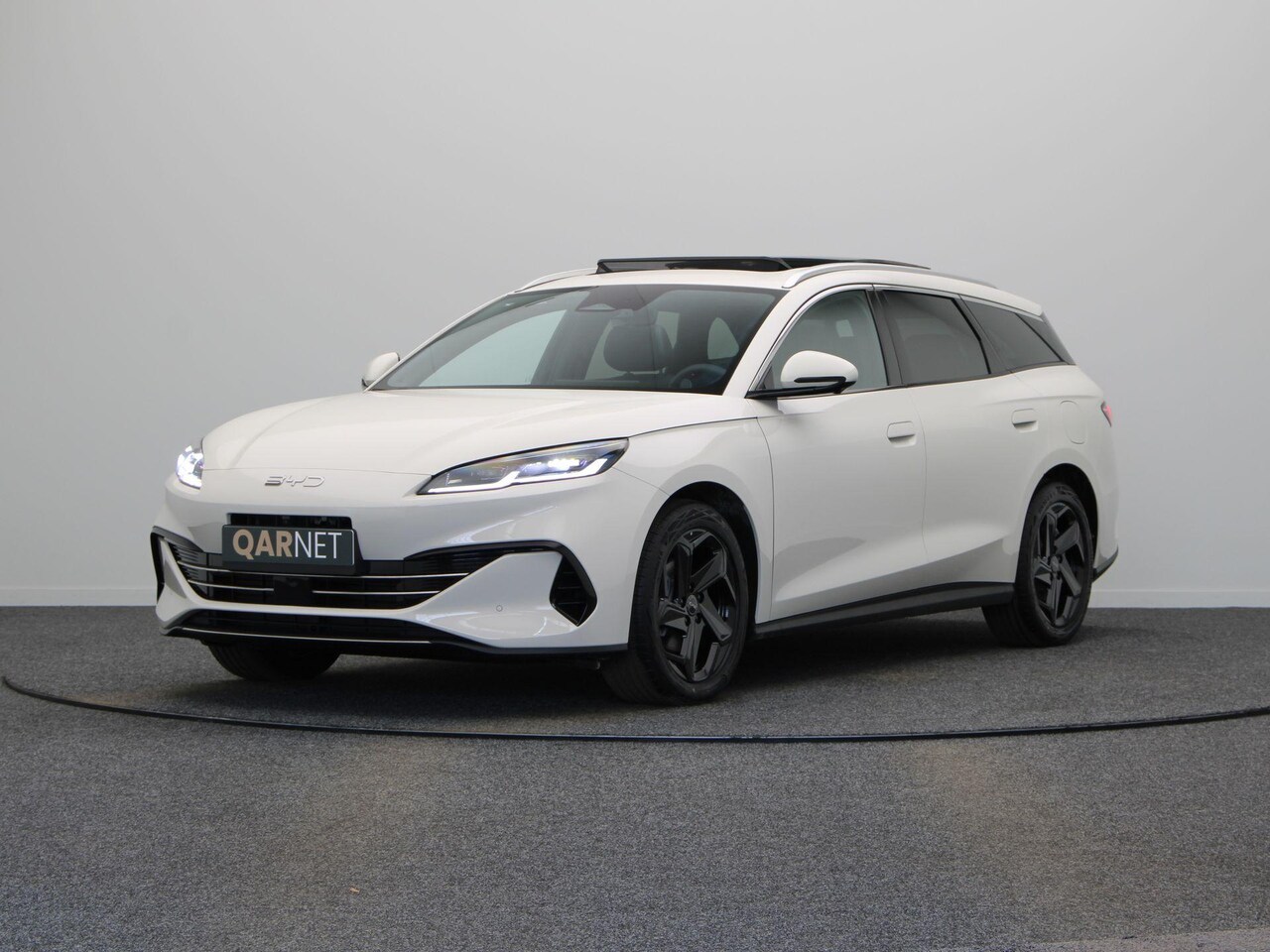 BYD SEAL 6 Touring - 1.5 DM-i Comfort | 19 kWh | Panoramadak | tot 1350km Actieradius | Stoelverwarming | Stoel - AutoWereld.nl