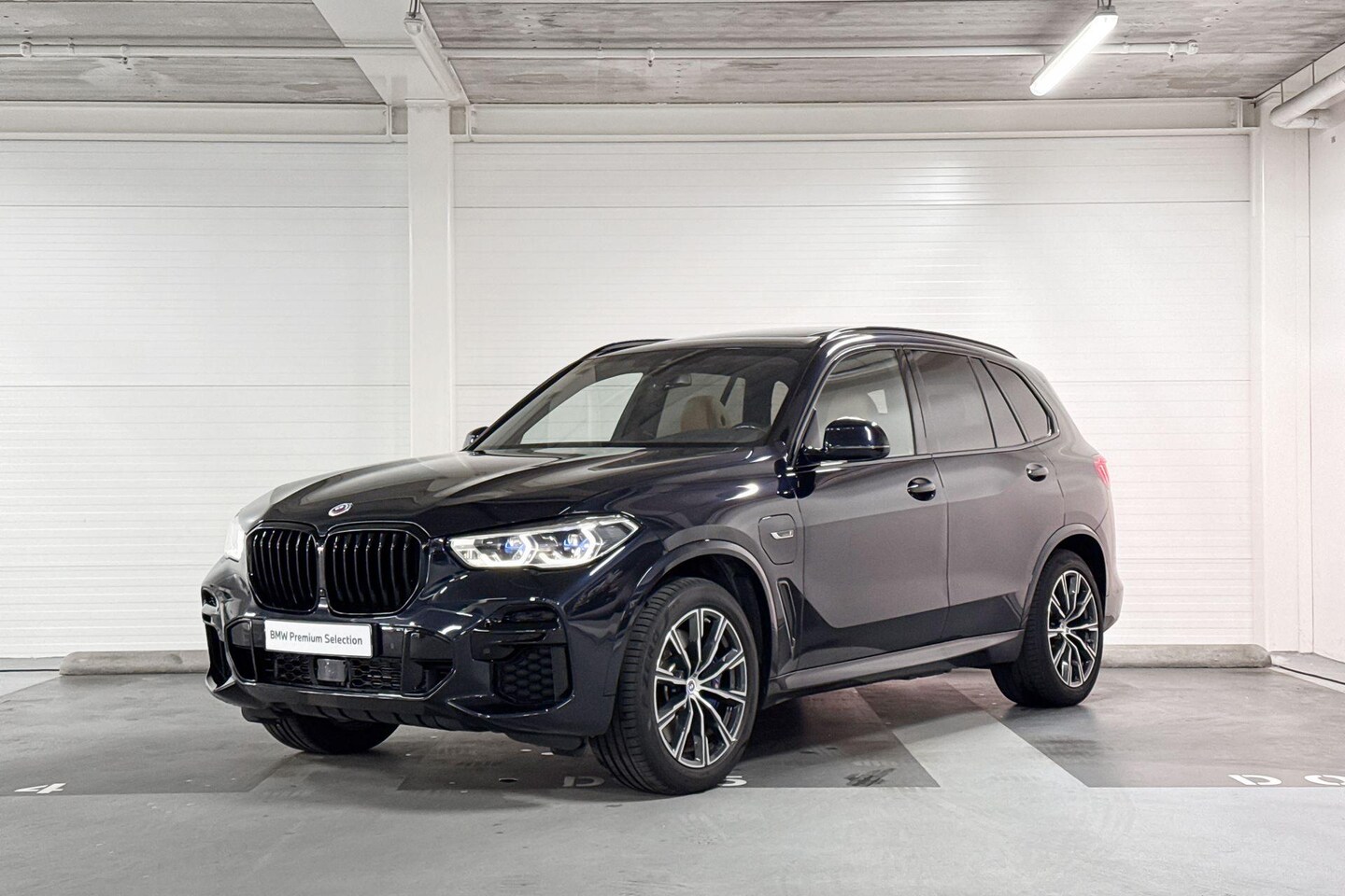BMW X5 - xDrive45e High Executive | M Sport | Trekhaak | Panoramadak | Head-Up Display | Harman/Kar - AutoWereld.nl