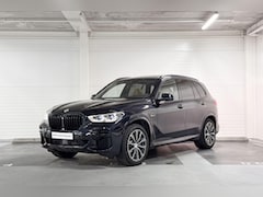 BMW X5 - xDrive45e High Executive | M Sport | Trekhaak | Panoramadak | Head-Up Display | Harman/Kar