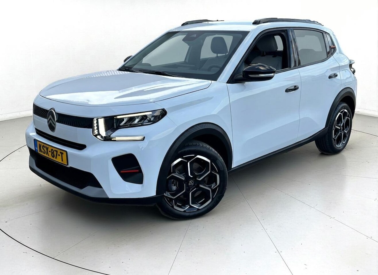 Citroën ë-C3 - Max 113pk 44 kWh | Camera achter! | Carplay/Androidauto! | - AutoWereld.nl