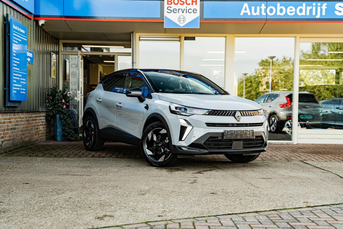 Renault Captur - 1.8 E-Tech full hybrid 160 techno NIEUW uit Voorraad - AutoWereld.nl