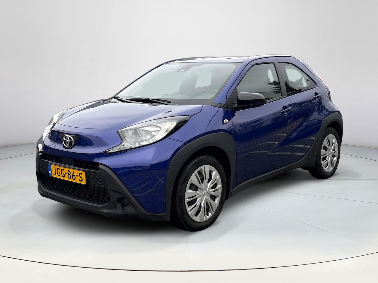Toyota Aygo X - 1.0 VVT-i MT play 1.0 VVT-i MT Play - AutoWereld.nl