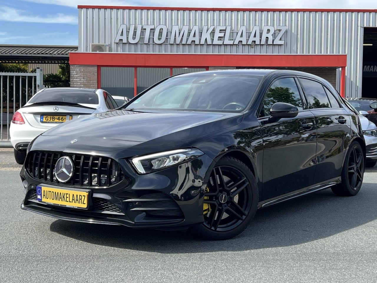 Mercedes-Benz A-klasse - 250 Premium Plus AMG NIGHT LANE NAVI - AutoWereld.nl