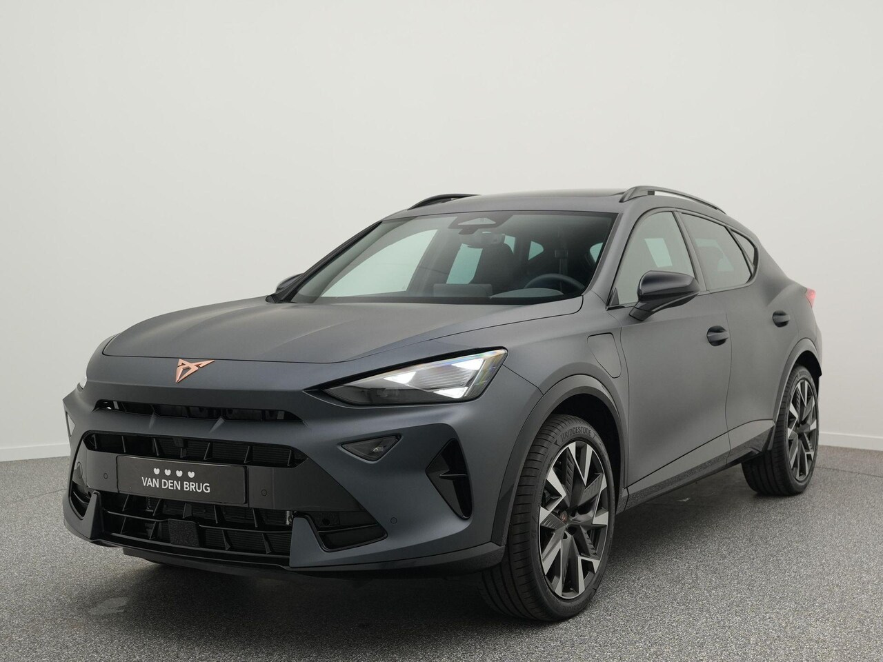 CUPRA Formentor - 1.5 TSI 272pk e-Hybrid VZ Performance | Trekhaak | Panoramadak | Dynamic Chassis | Elektr. - AutoWereld.nl