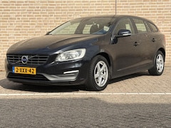 Volvo V60 - 2.0 D4 Kinetic | Climate | Cruise | Navi | PDC |