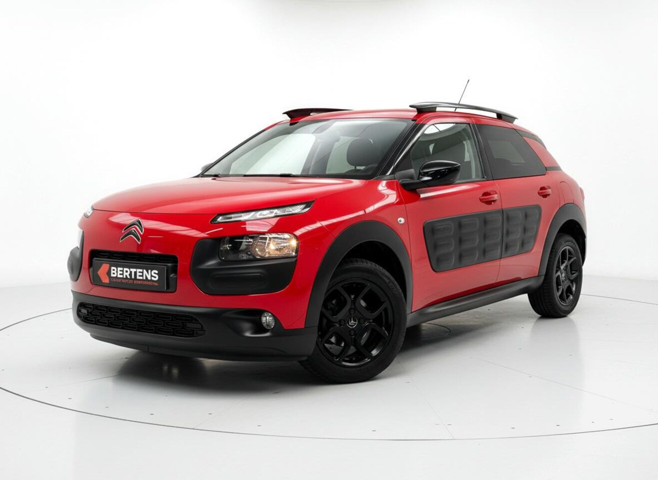 Citroën C4 Cactus - 1.2 PT 110 EAT6 Shine | Automaat | Panoramadak | Prijs is rijklaar incl. garantie - AutoWereld.nl