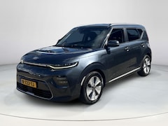 Kia e-Soul - DynamicLine 64 kWh | Navigatie | Adaptieve Cruise | Harman Kardon Audio | Rijklaar