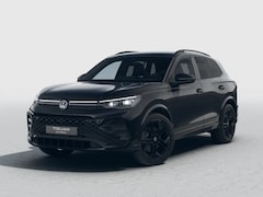 Volkswagen Tiguan - R-Line Edition 1.5 eHybrid 272 PK 6 versn. DSG · Black Style Pakket · Interieur Style Pakk