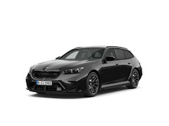 BMW 5-serie Touring - M5 | Trekhaak | Comfort Pack | M Driver's Pack