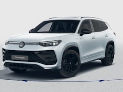Volkswagen Tayron - R-Line Edition 1.5 eHybrid 272 PK 6 versn. DSG · Black Style Pakket · Comfort Pakket Plus