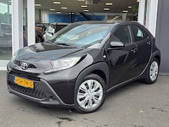 Toyota Aygo X - 1.0 VVT-i MT Play | Lane assist | Achteruitrijcamera | Apple Carplay/Android Auto | Airco