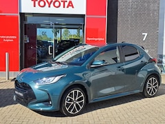 Toyota Yaris - 1.5 Hybrid 115 Dynamic COMFORT PACK NIEUW & DIRECT LEVERBAAR PARKEERSENSOREN STOEL/STUURVE