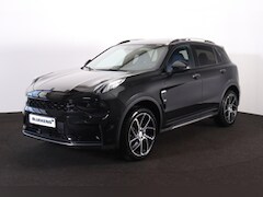 Lynk & Co 01 - 1.5 Black Edition - Panorama/schuifdak - Adaptieve Cruise control met stuurovername - 360º