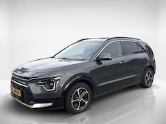 Kia Niro - 1.6 GDi Hybrid DynamicPlusLine 1e Eigenaar | DealerOnderhouden | Leder | LED | Stoel/Stuur