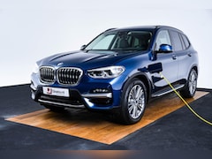 BMW X3 - xDrive30e High Executive Luxury Line - Trekhaak - Panoramadak - Head up - Elektrisch verst