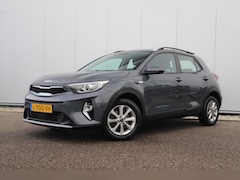 Kia Stonic - 1.0 T-GDi MHEV DynamicLine 101PK Navigatie Achteruitrijcamera Airco Cruise LMV Rijstrookse