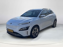 Hyundai Kona Electric - EV Fashion 64 kWh | 3 fase | Stoelverwarming | Navigatie | Apple carplay | Rijklaarprijs |