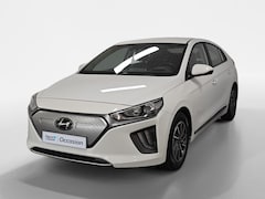 Hyundai IONIQ - Comfort EV 38 kWh AUTOMAAT NAVI AIRCO CAMERA CRUISE CONTROLE STOELVERWARMING STUURVERWARMI