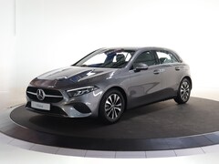 Mercedes-Benz A-klasse - 180 Star Edition | Voorstoelen verwarmd | Achteruitrijcamera | LED-koplampen