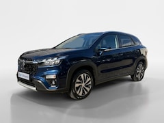 Suzuki S-Cross - 1.5 Hybrid Style | AFNEEMBARE TREKHAAK | VOORSTOELEN VERWARMD | CARPLAY | RONDOM CAMERA |