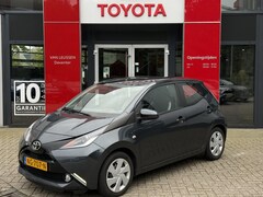 Toyota Aygo - 1.0 VVT-i x-play PARKEERCAMERA AIRCO