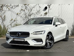 Volvo V60 - 2.0 T5 Inscription | Trekhaak | Harman Kardon Audio | DAB | Achteruitrijcamera | Parkeerse