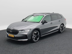 Skoda Superb Combi - 1.5 TSi 204 Pk PHEV Sportline Business | Trekhaak | Carplay | Canton Audio | Head-up Displ